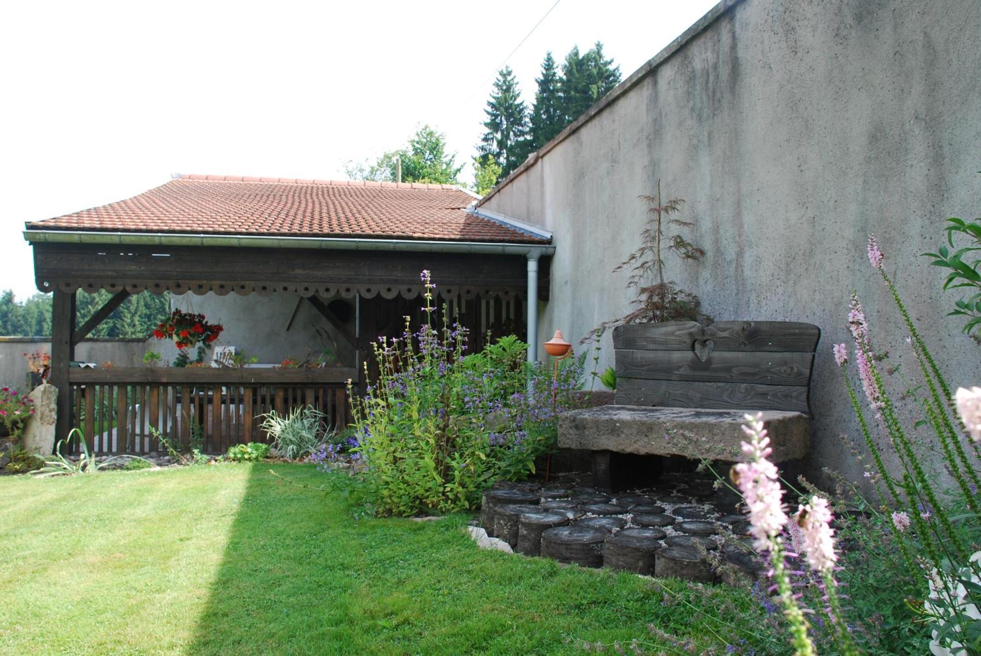 Chambre D'Hotes Kieffer Le Grand Bienfaisy Remiremont Exterior photo