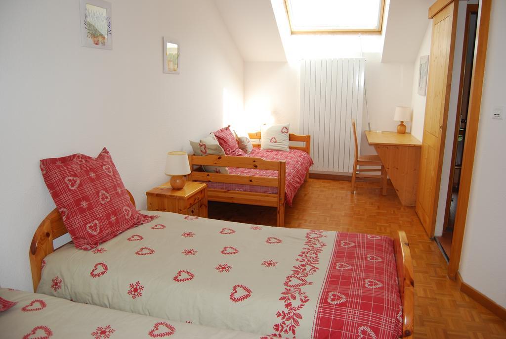 Chambre D'Hotes Kieffer Le Grand Bienfaisy Remiremont Room photo